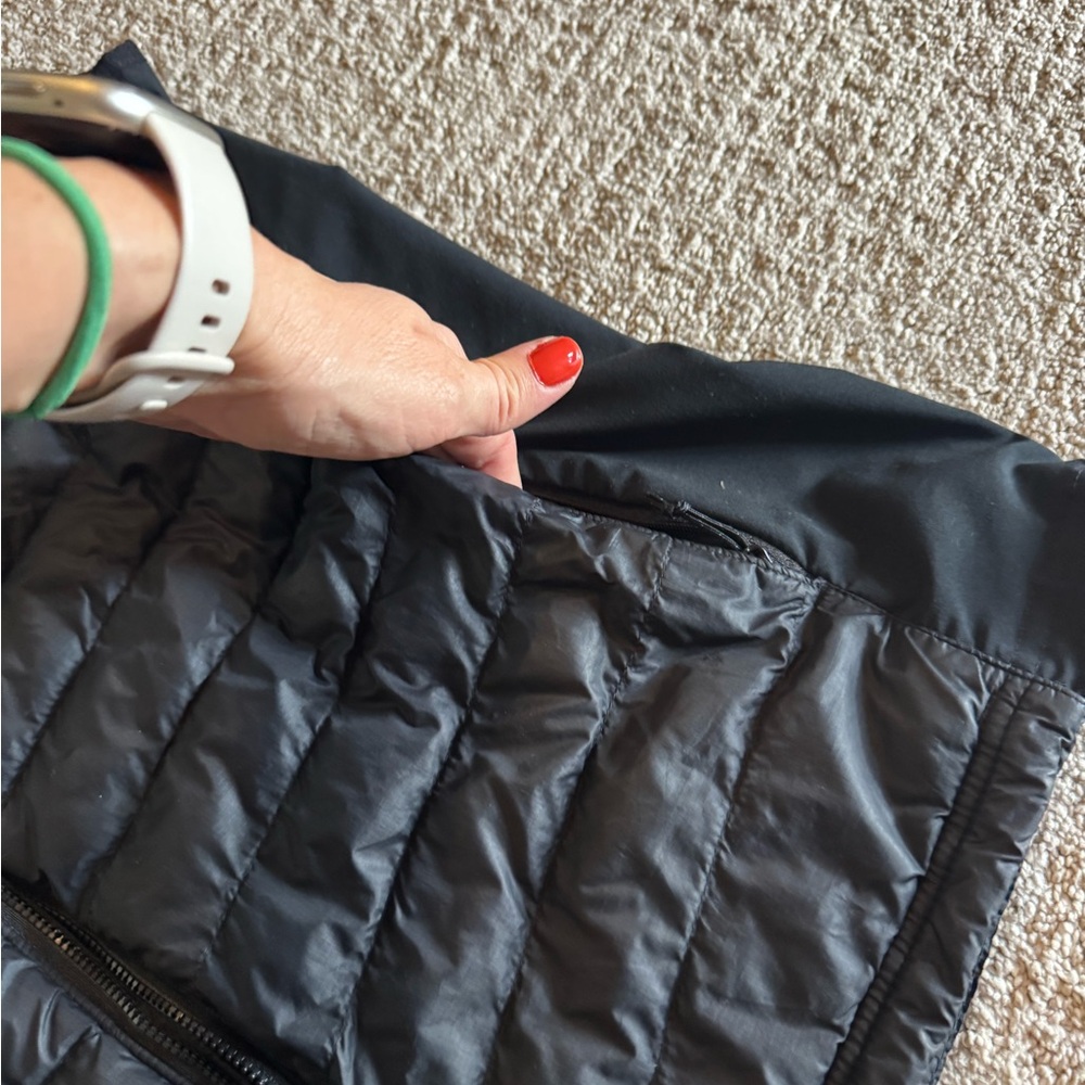 Columbia Midnight Black Quilted Vest - Picture 6 of 7